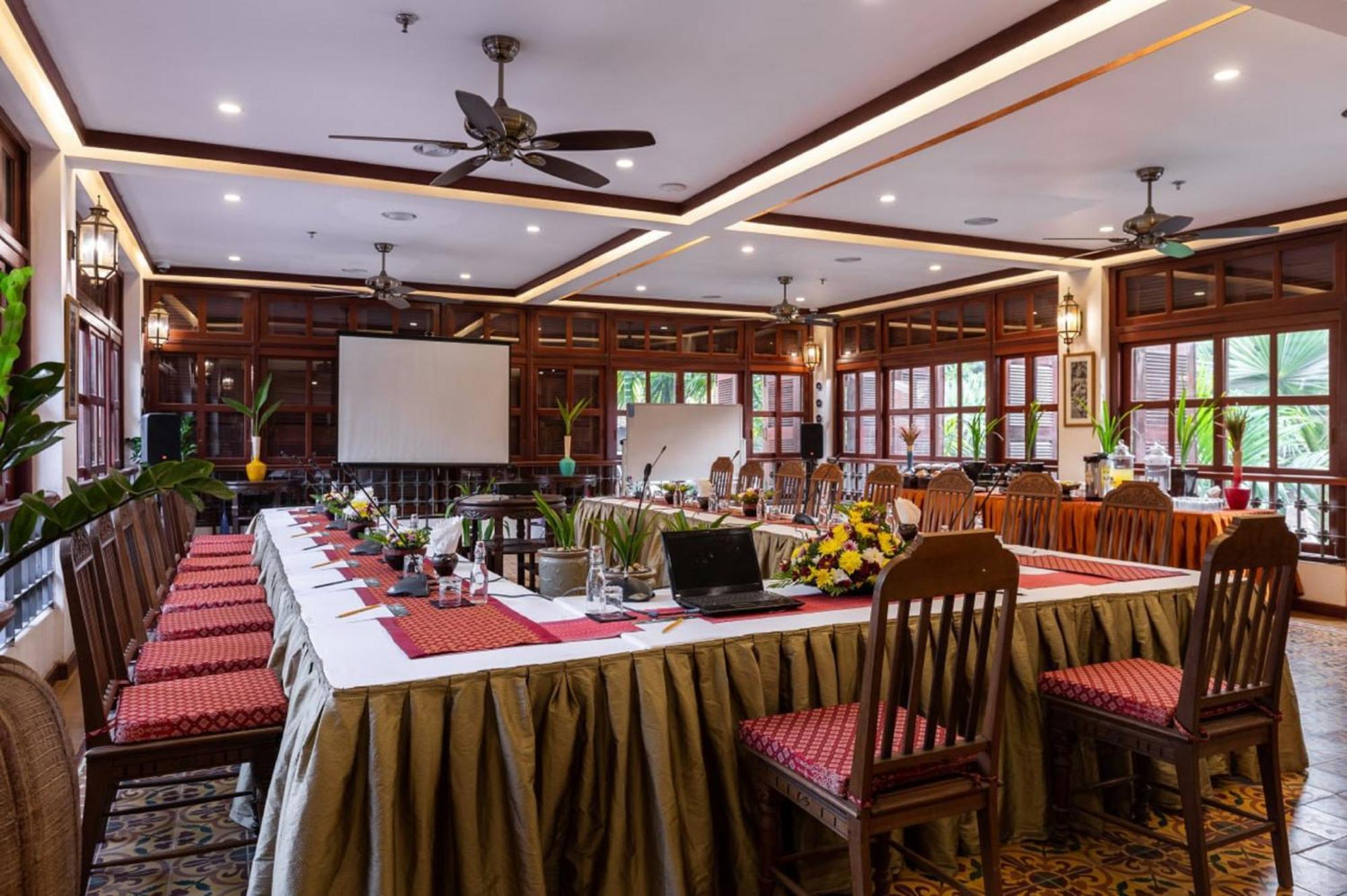 Montra Nivesha Residence Siem Reap Luaran gambar