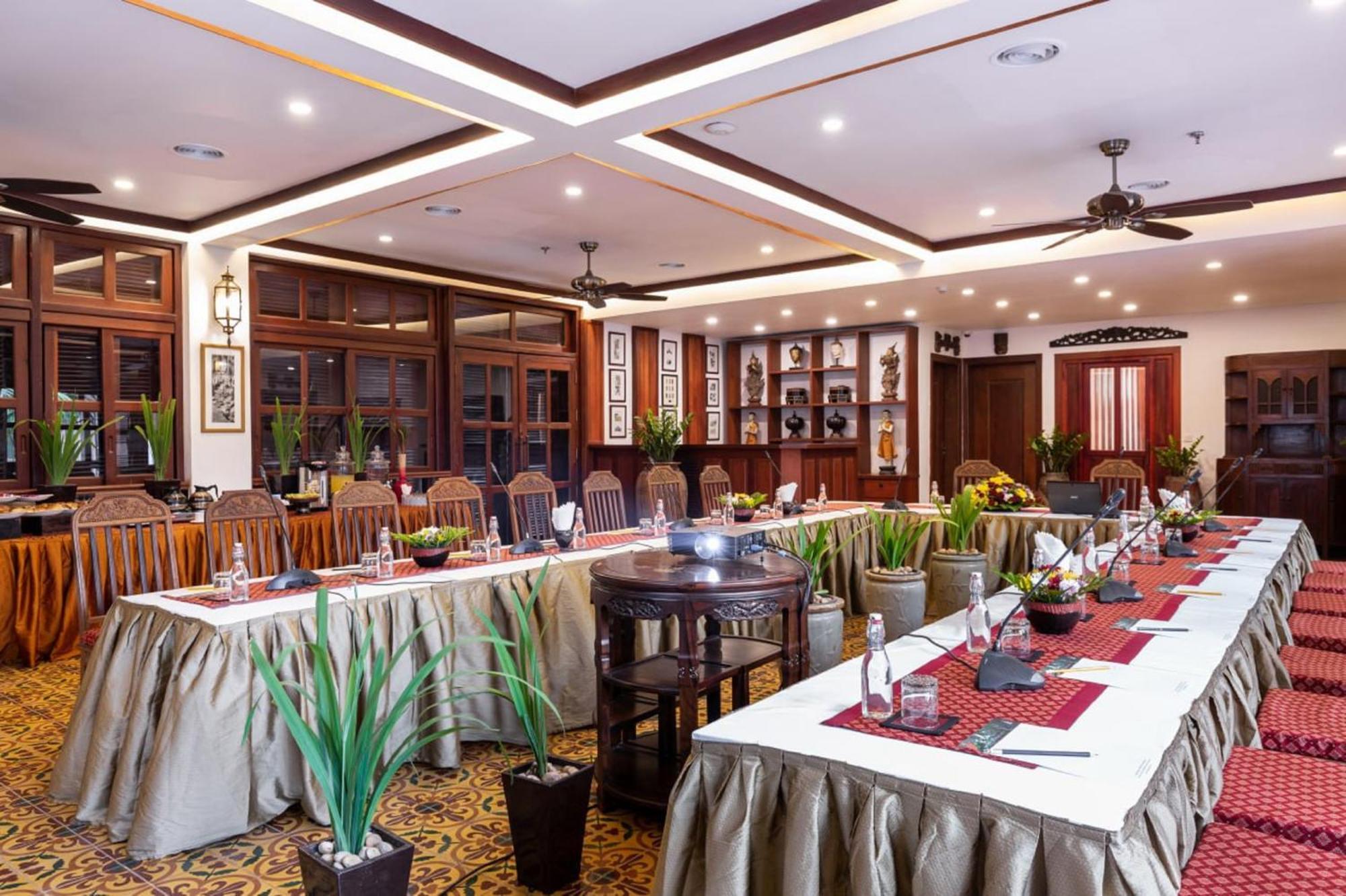 Montra Nivesha Residence Siem Reap Luaran gambar